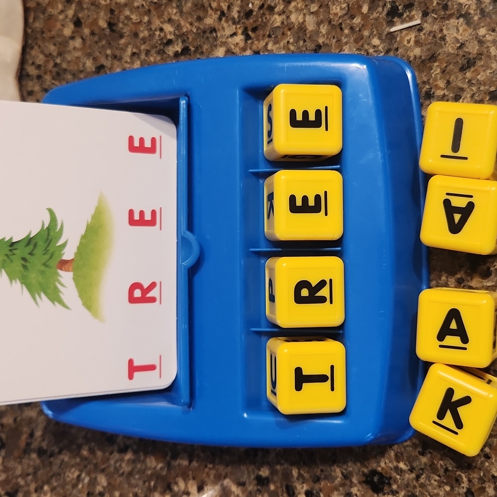 Matching Letters Game - Picture 12 of 16